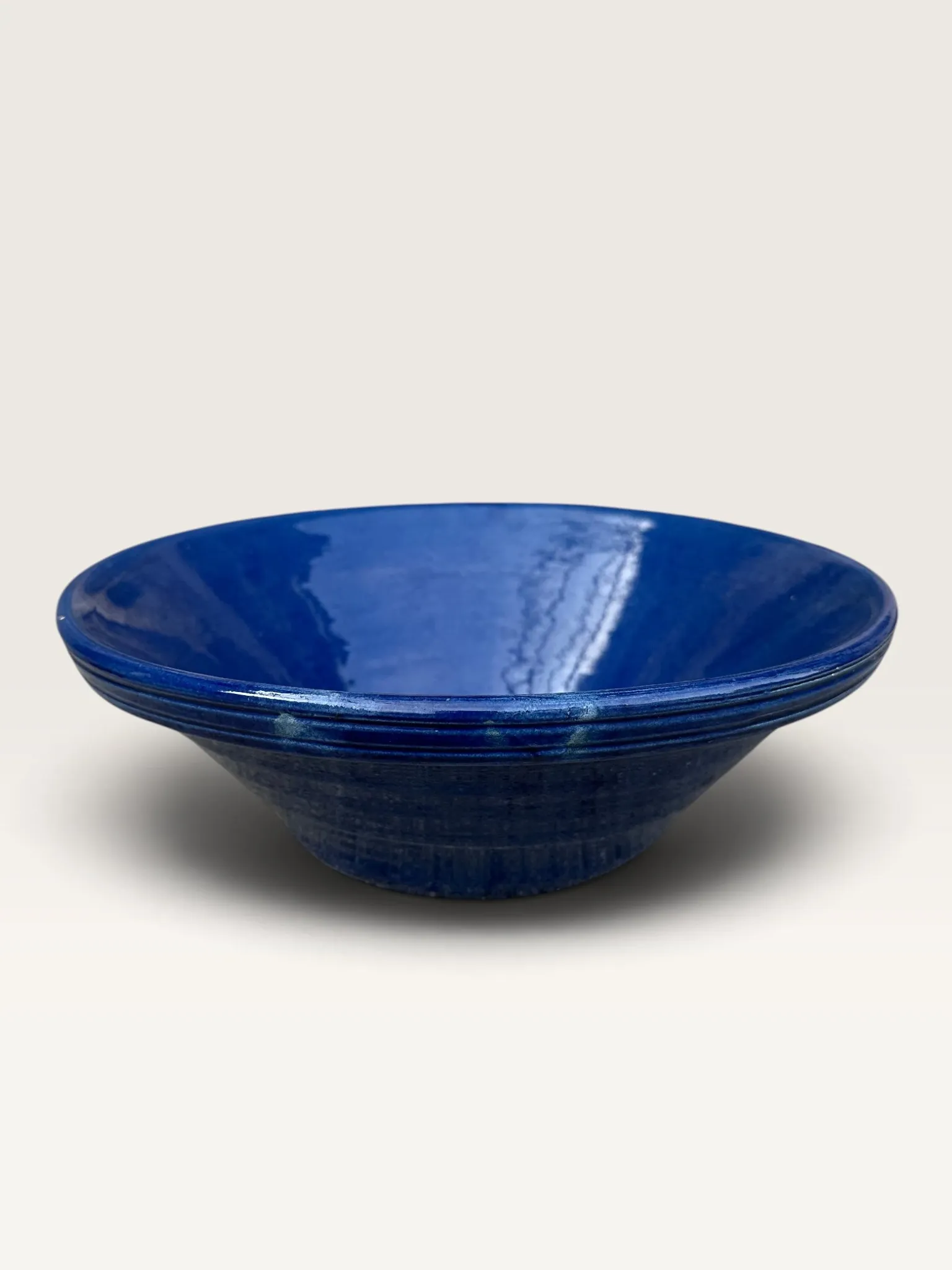 Handmade deep dish in glazed terracotta