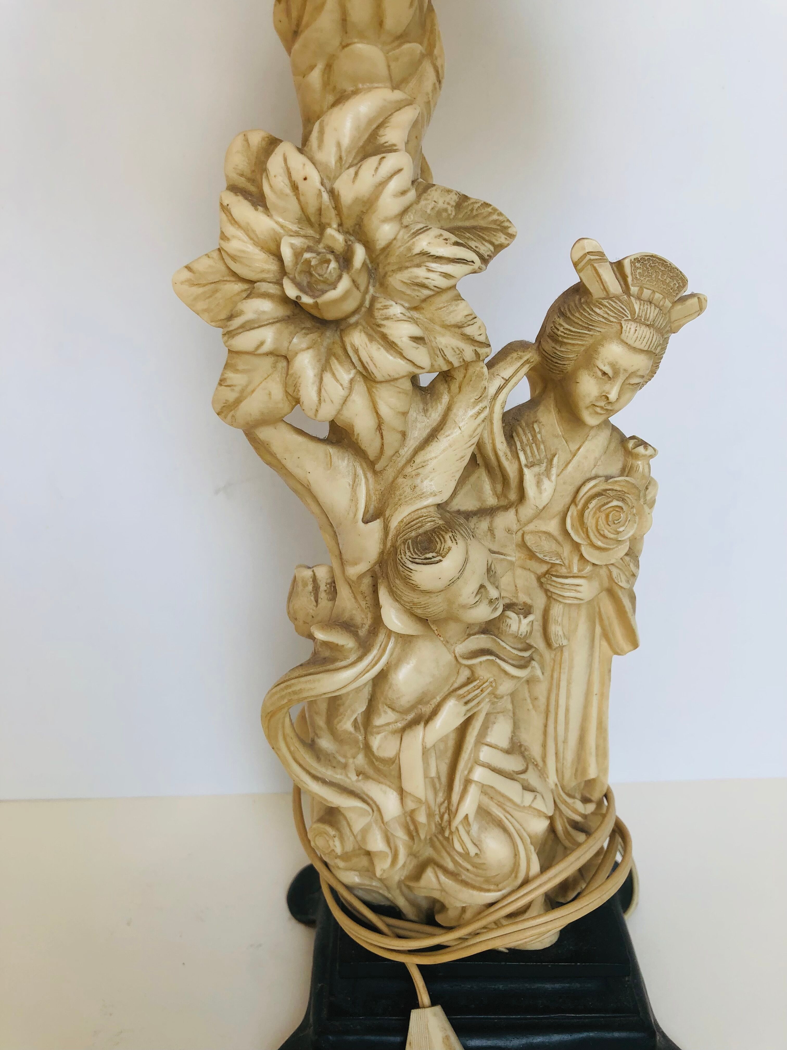 Asian-style laying lamp