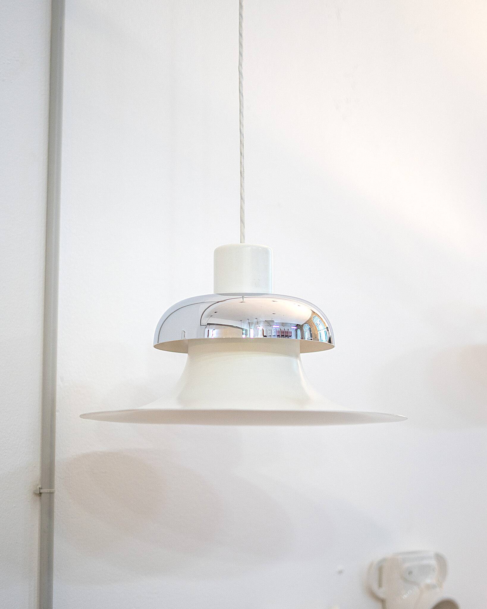 Mandalay Pendant Lamp by Andreas Hansen for Louis Poulsen