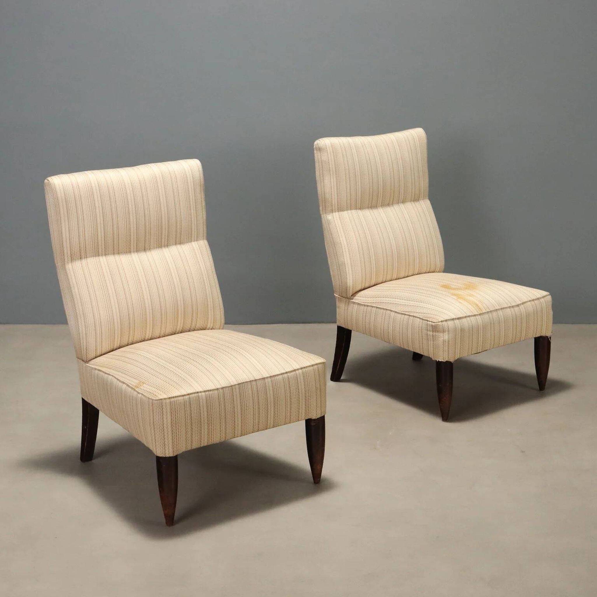 Italian armchairs from the 1950s-60s to be restored.