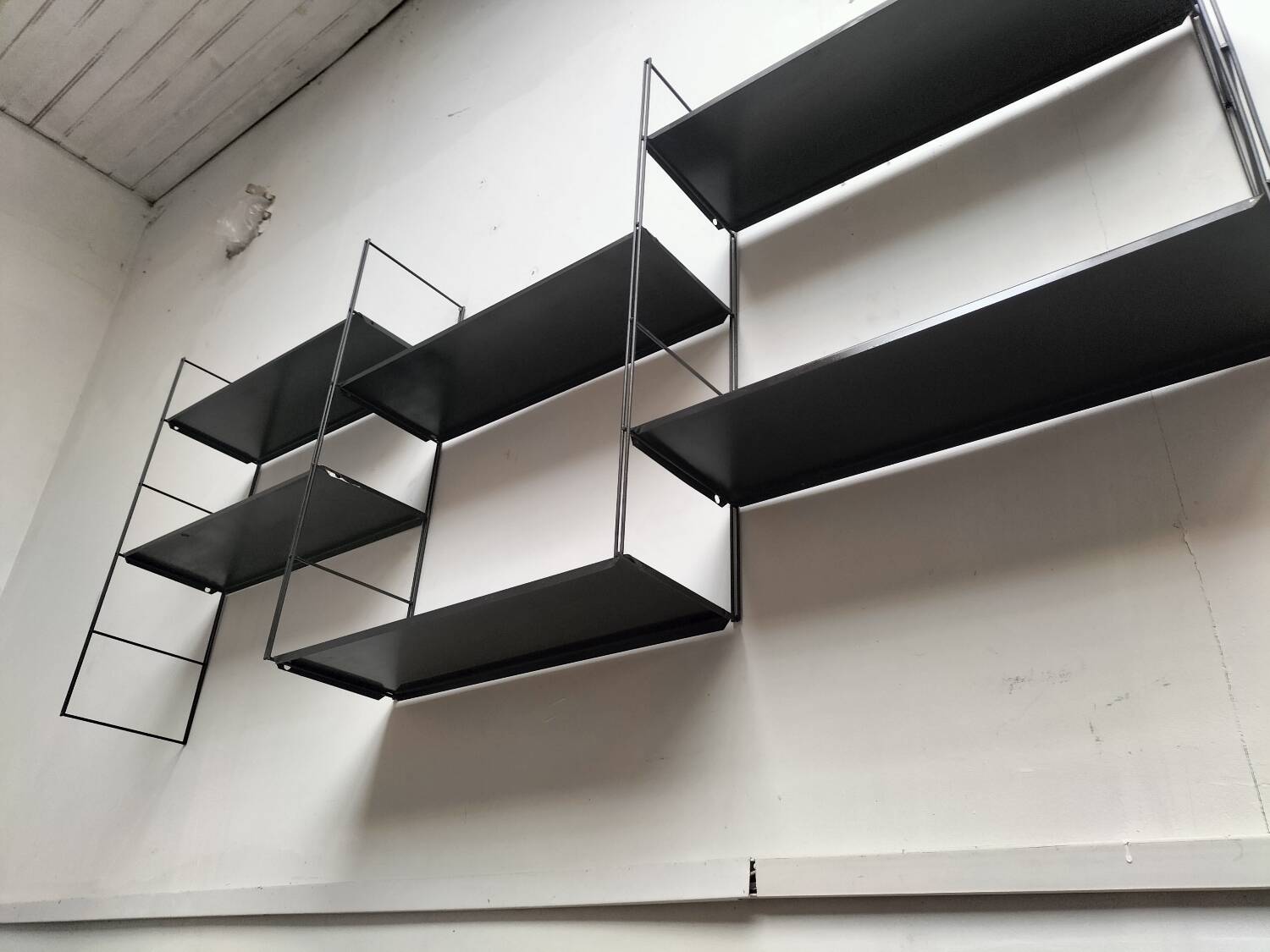 Modular shelf from the 1950s