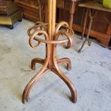 Parrot thonet curved wooden coat rack