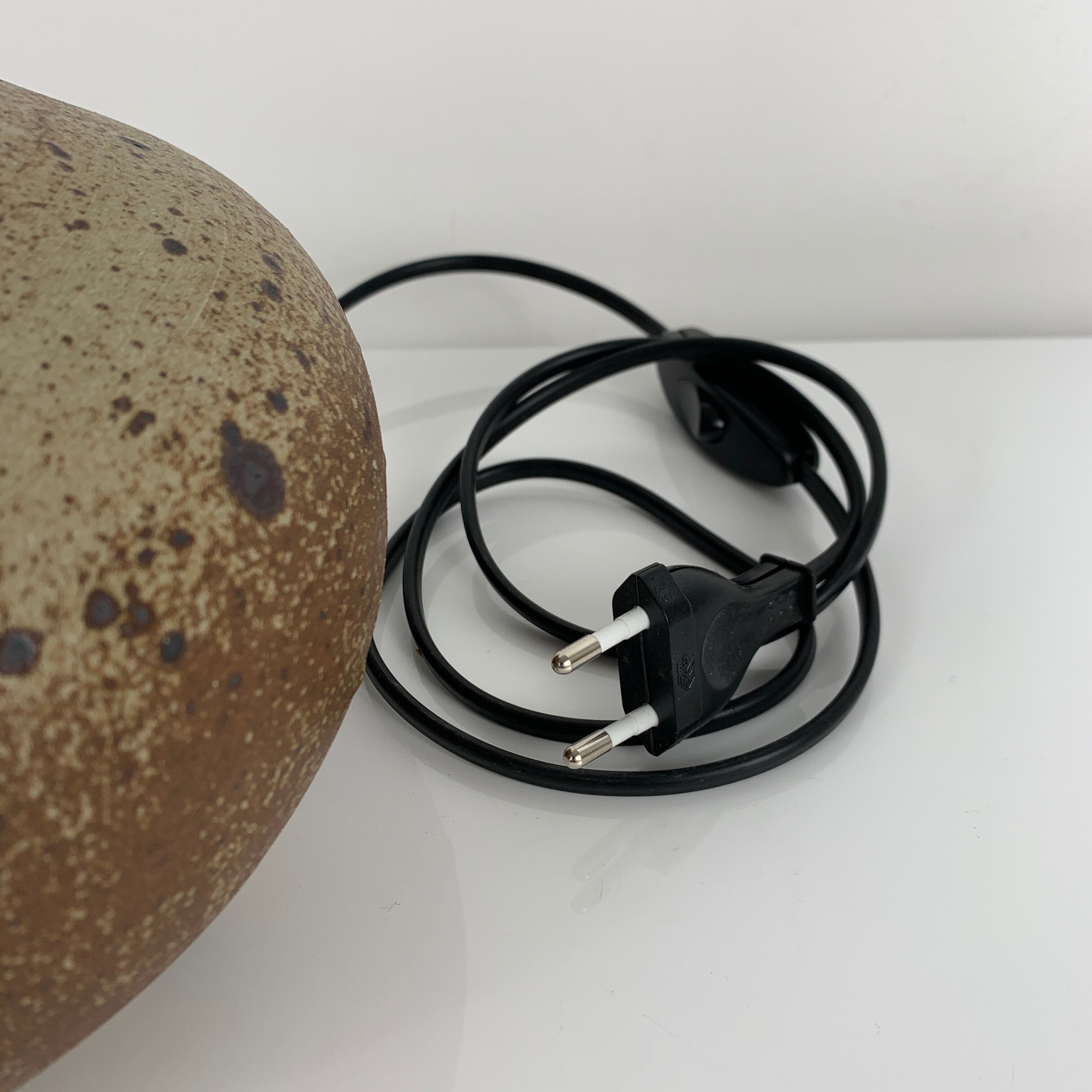 Gres pyrite lamp foot