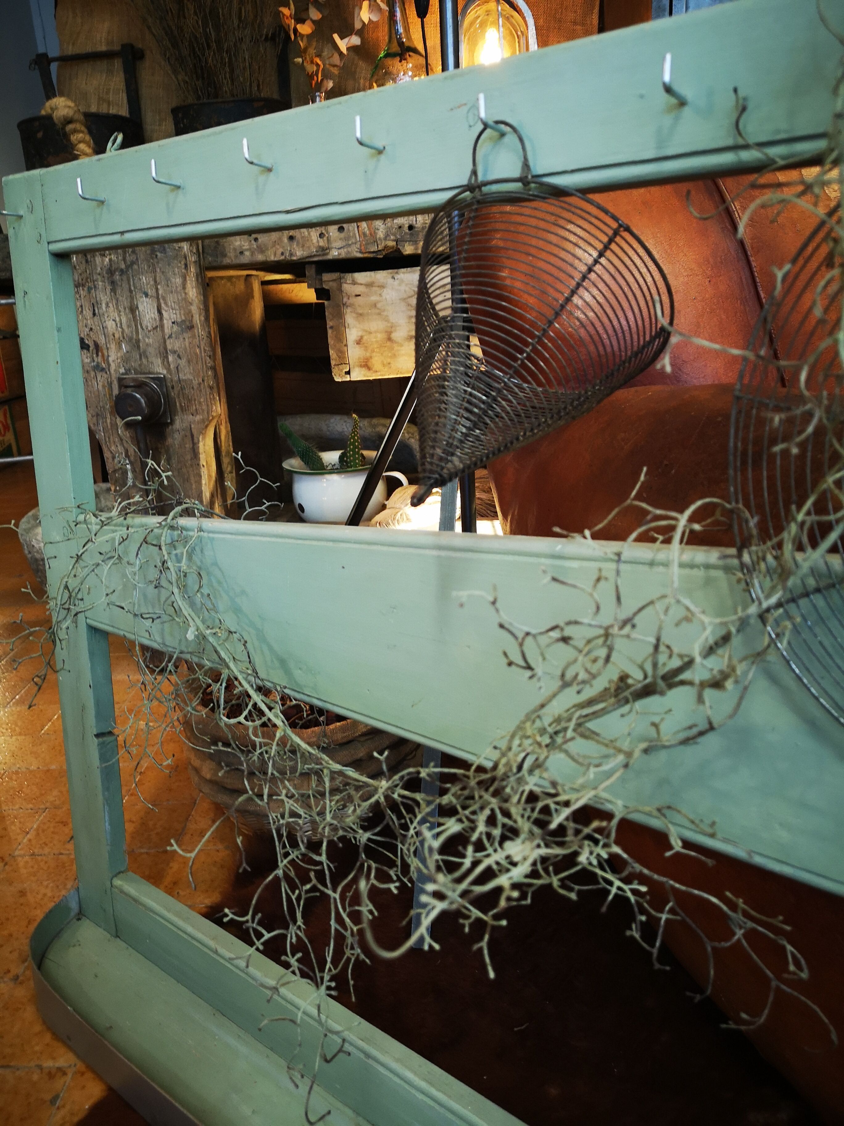 Vintage kitchen shelf, 1950