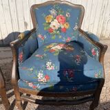 Convertible armchairs