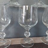 Lots of 6 crystal wine glasses chisel