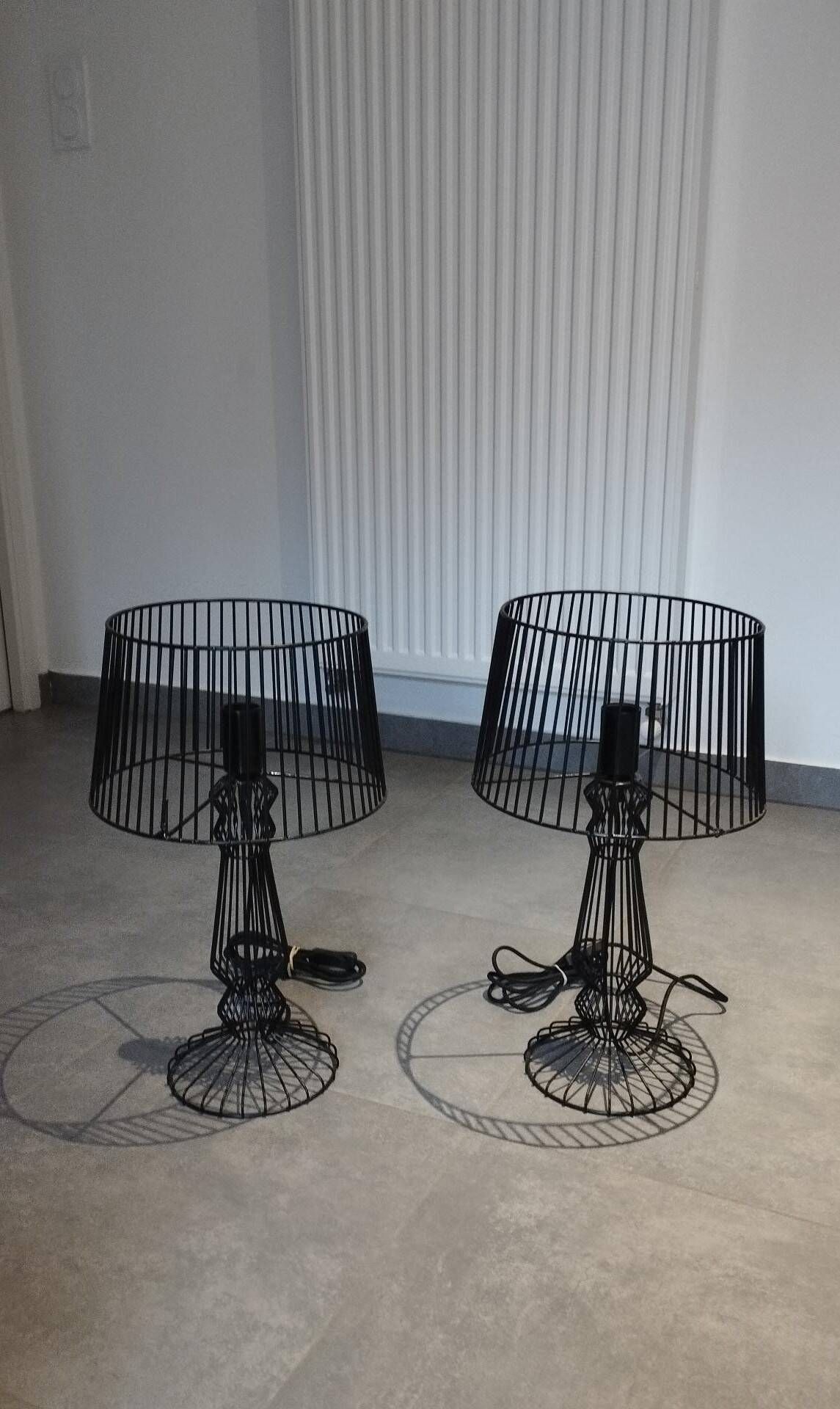Pair of black modernist design lamps