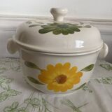 Digoin & Sarreguemines Marguerite model soup tureen