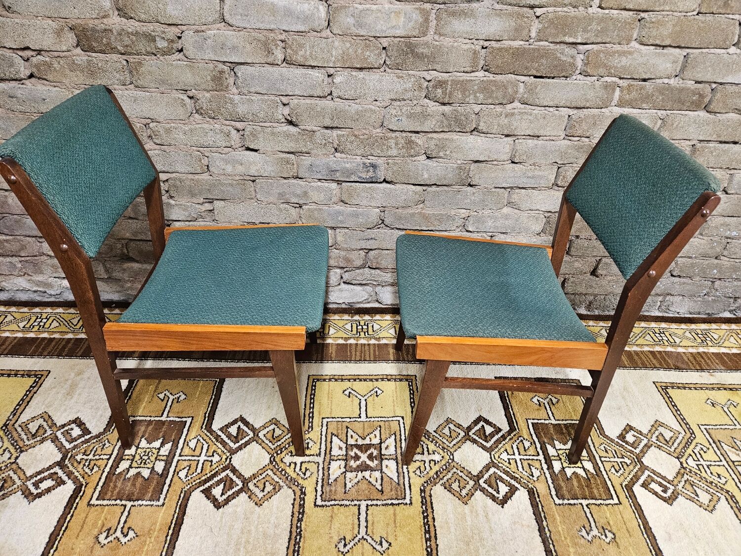 Pair of 1960 teak scandinavian chairs