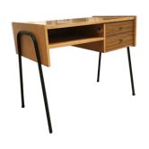 Bureau moderniste des années 70