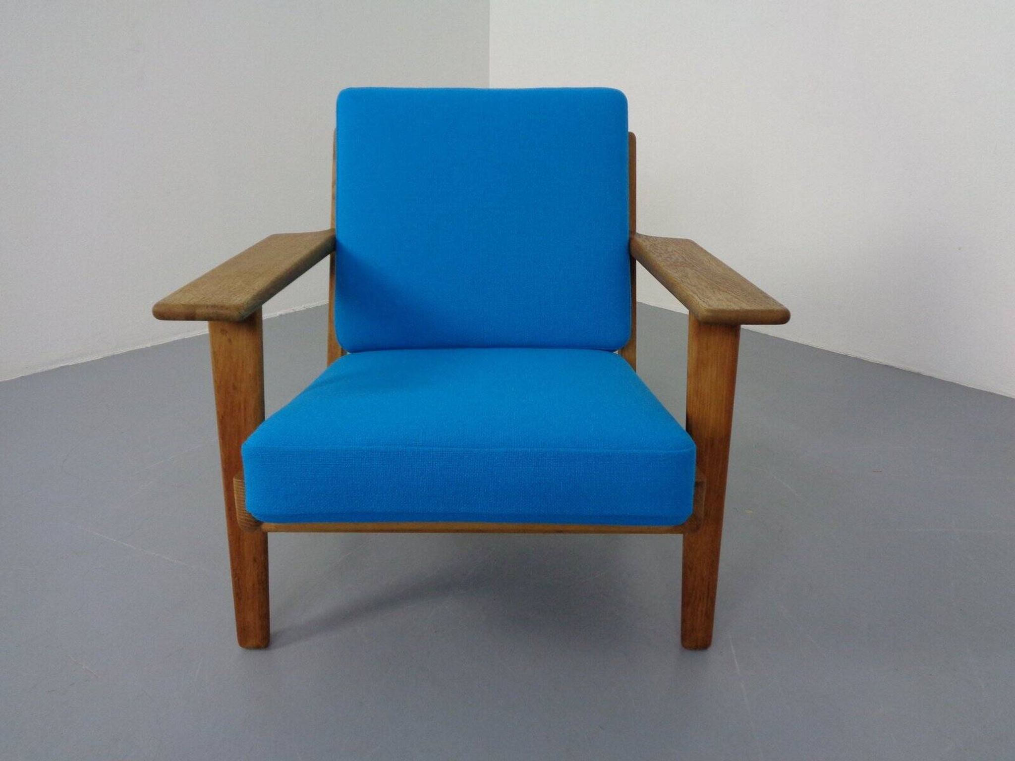Danish GE290 Chair in Oak and Kvadrat Hallingdal by Hans J. Wegner for Getama, 1960s