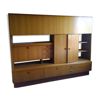 Authentic vintage Scandinavian living room Van Pelt