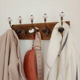 Vintage-style wall coat rack – 5 metal hooks & ceramic knobs – 4