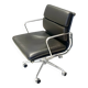 Chaise en cuir noir postmoderne avec coussin souple Charles & Ray Eames pour ICF