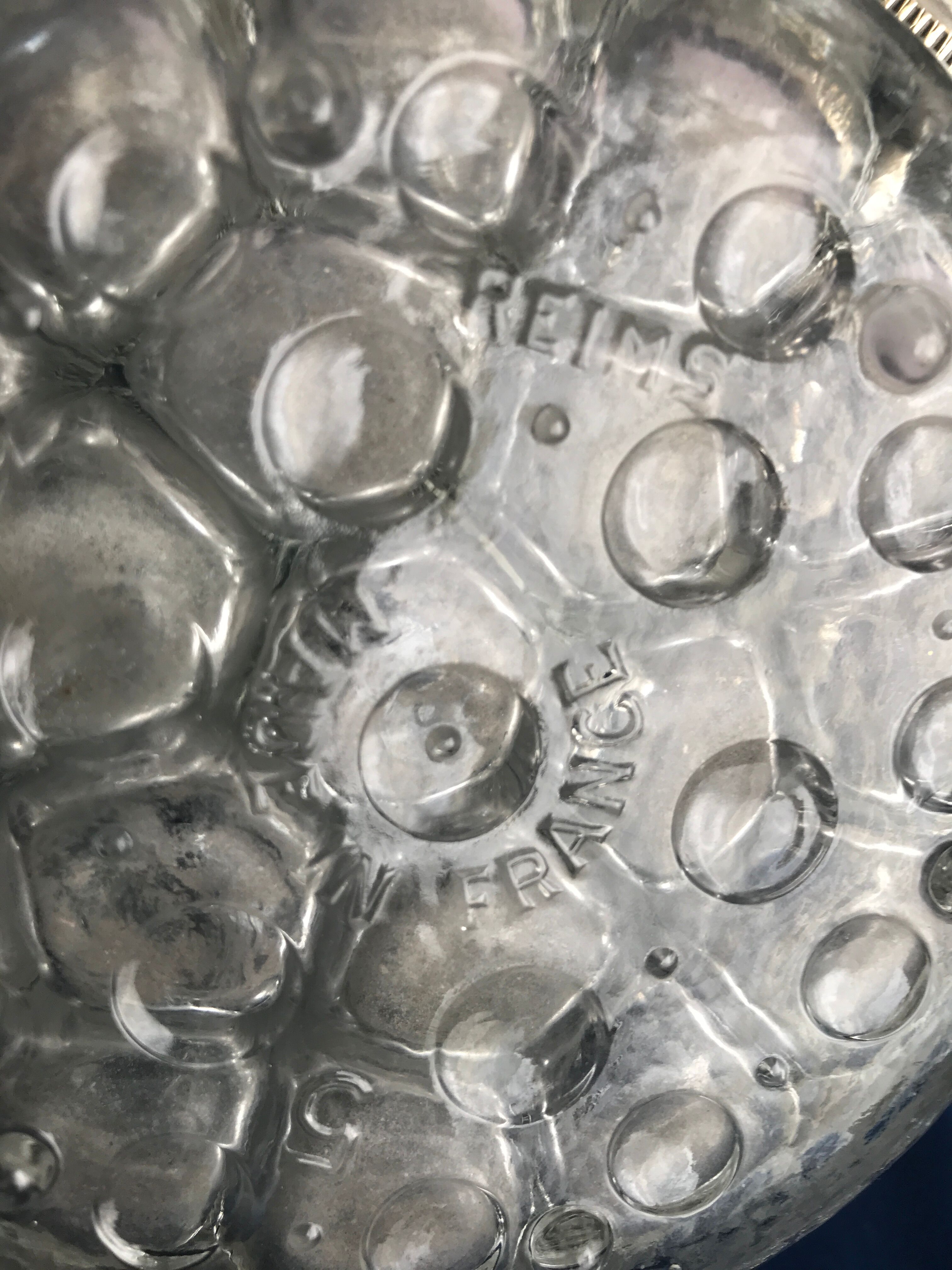 Vase pique flowers in Reims glass