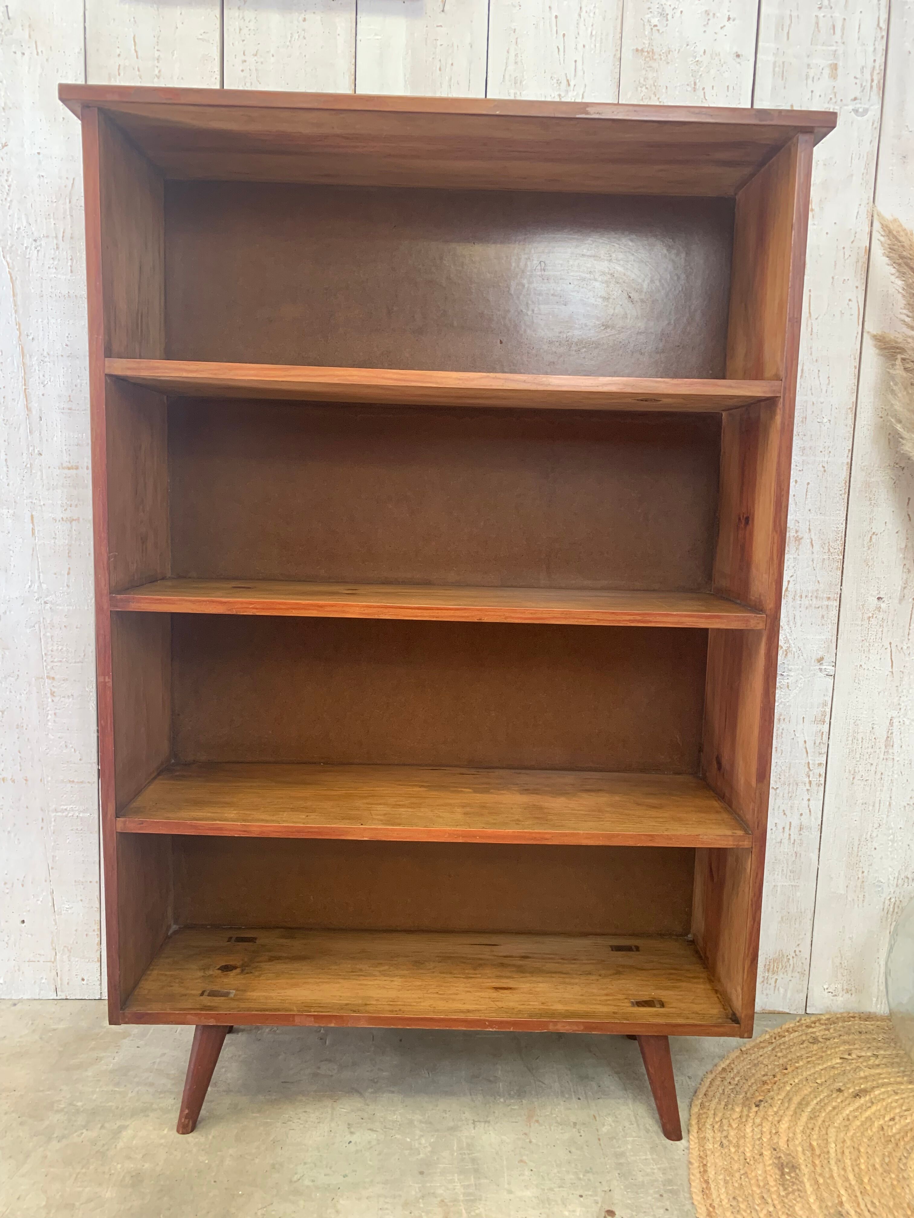 Bibliothèque vintage