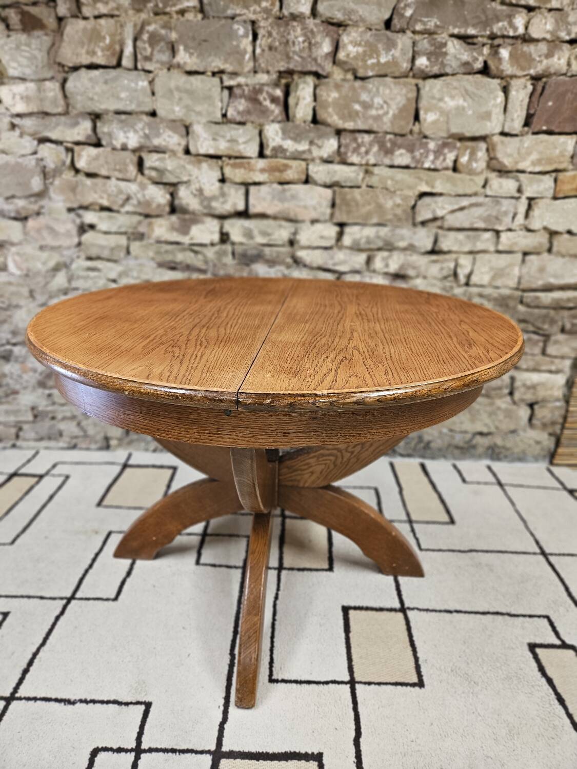 Vintage 1970s round dining table
