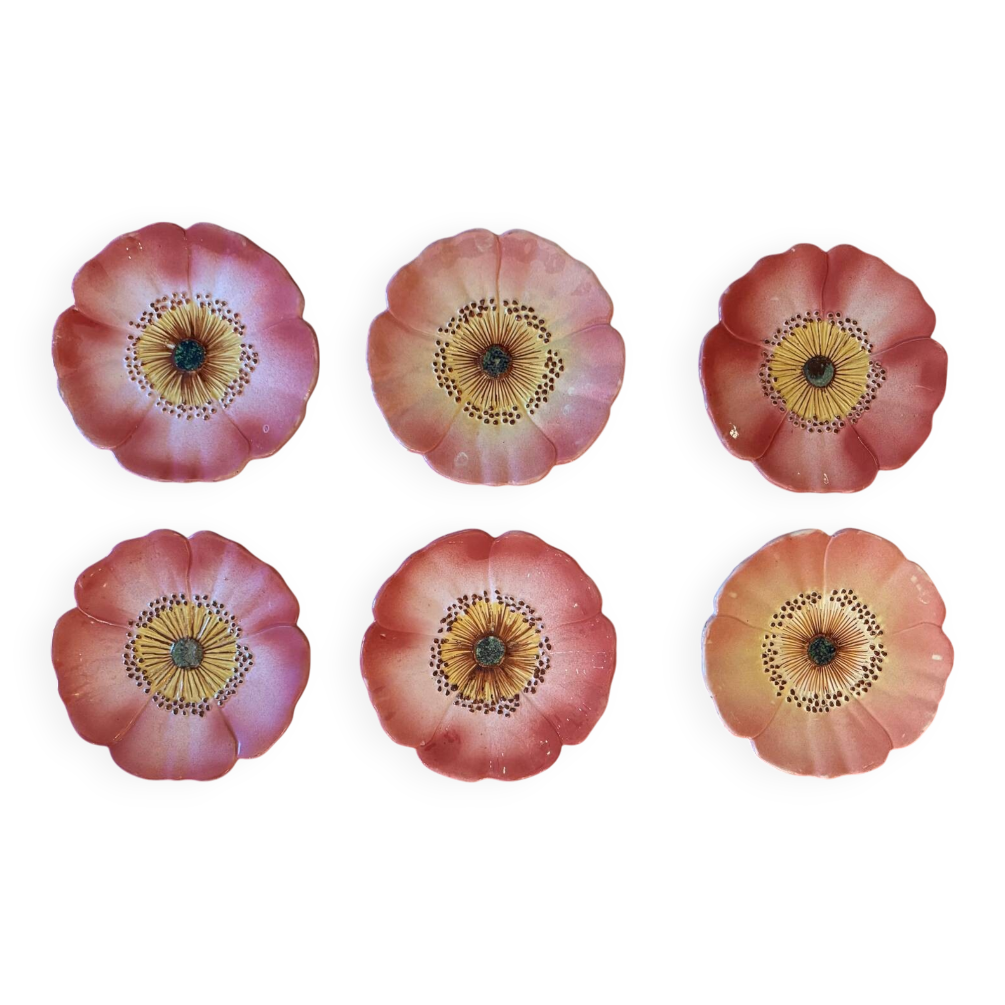 Service 6 assiettes barbotine fleurs d’églantine Delphine Massier Vallauris