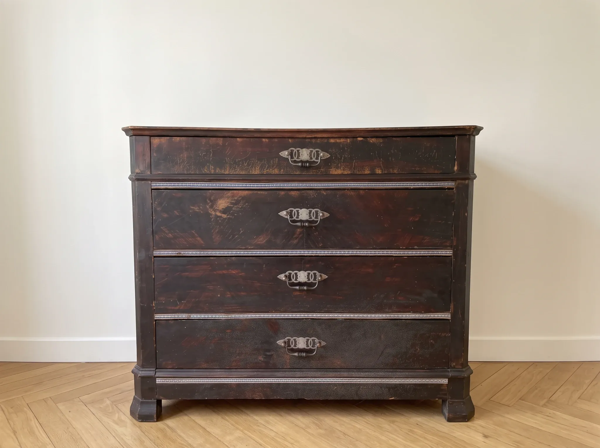 Commode vintage