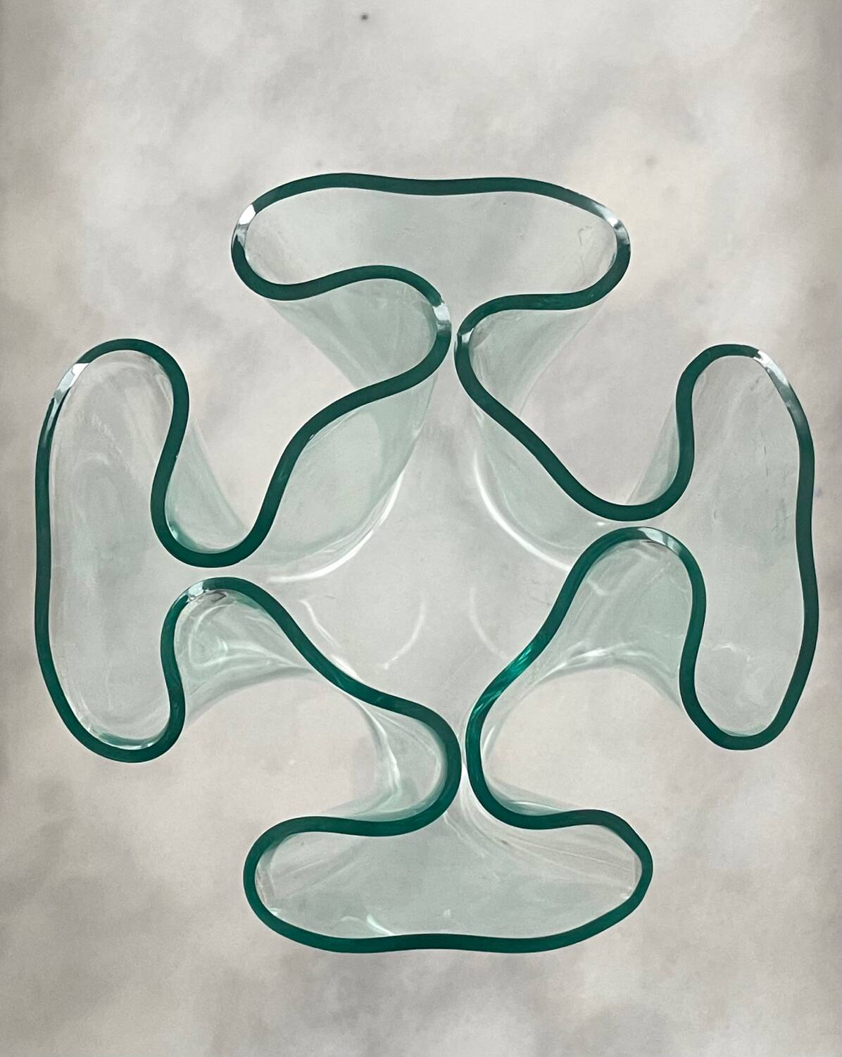 Plexi handkerchief vase 1980