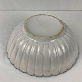 Regional earthenware small hollow dish decorated with 20th century rooster