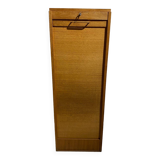 Curtain filing cabinet