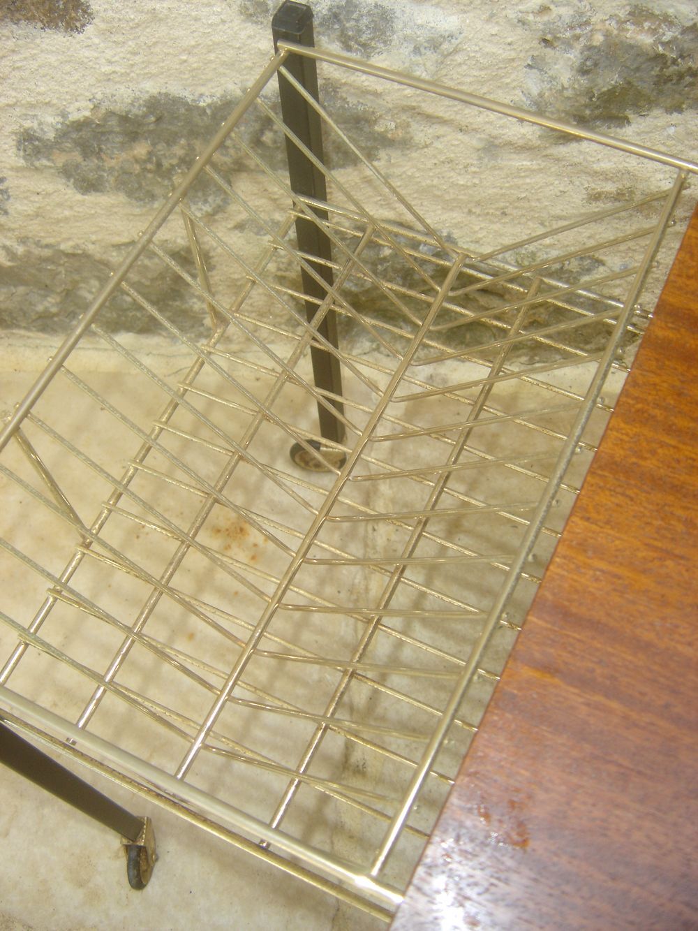 Vinyls holder vintage