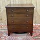 Commode anglaise en acajou des années 1930