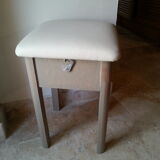 Stool trunk said shoeshine stool
