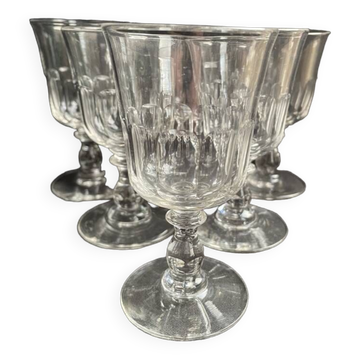 6 verres à vin blanc en cristal taillé