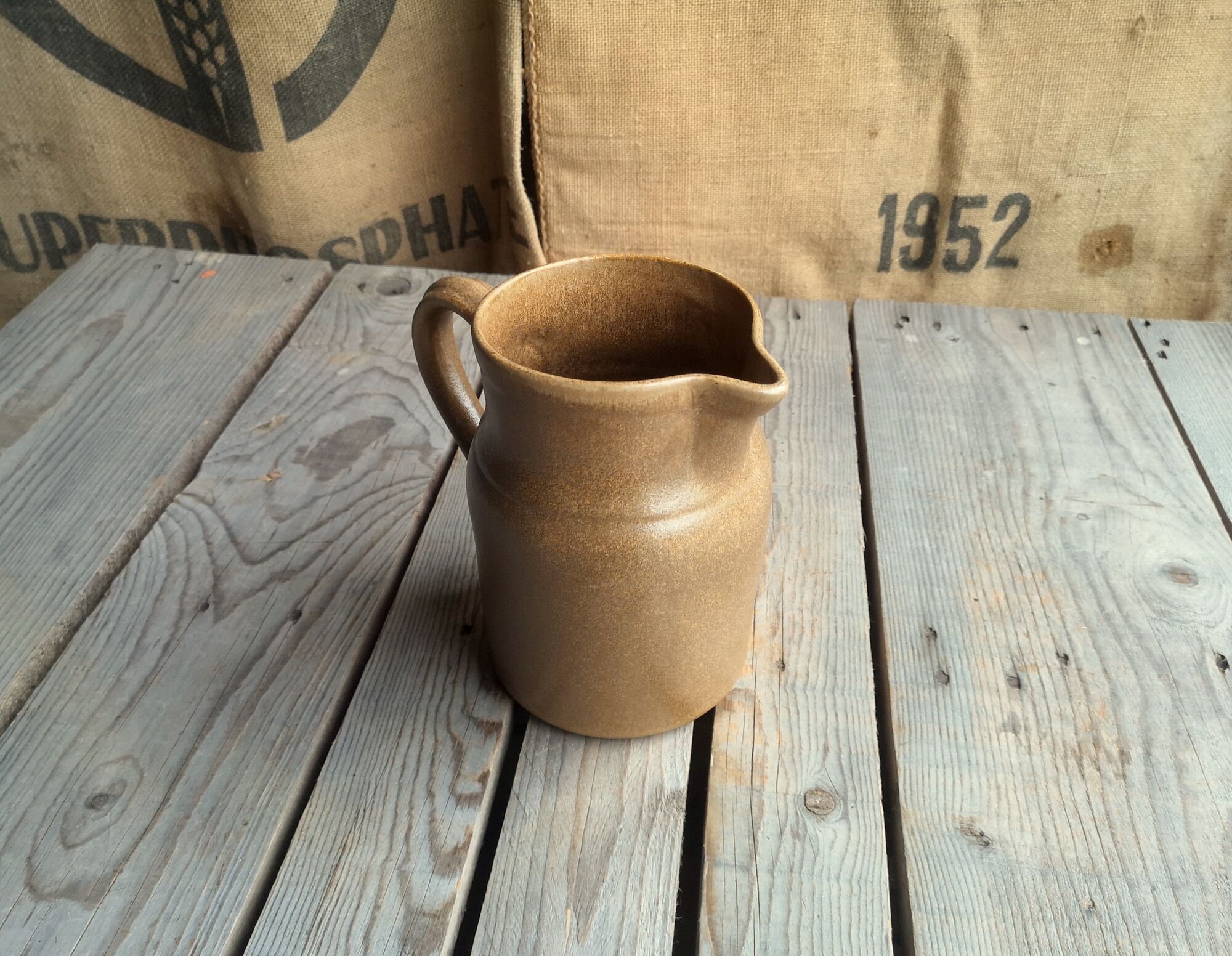 Brown Grepots Digoin sandstone pitcher