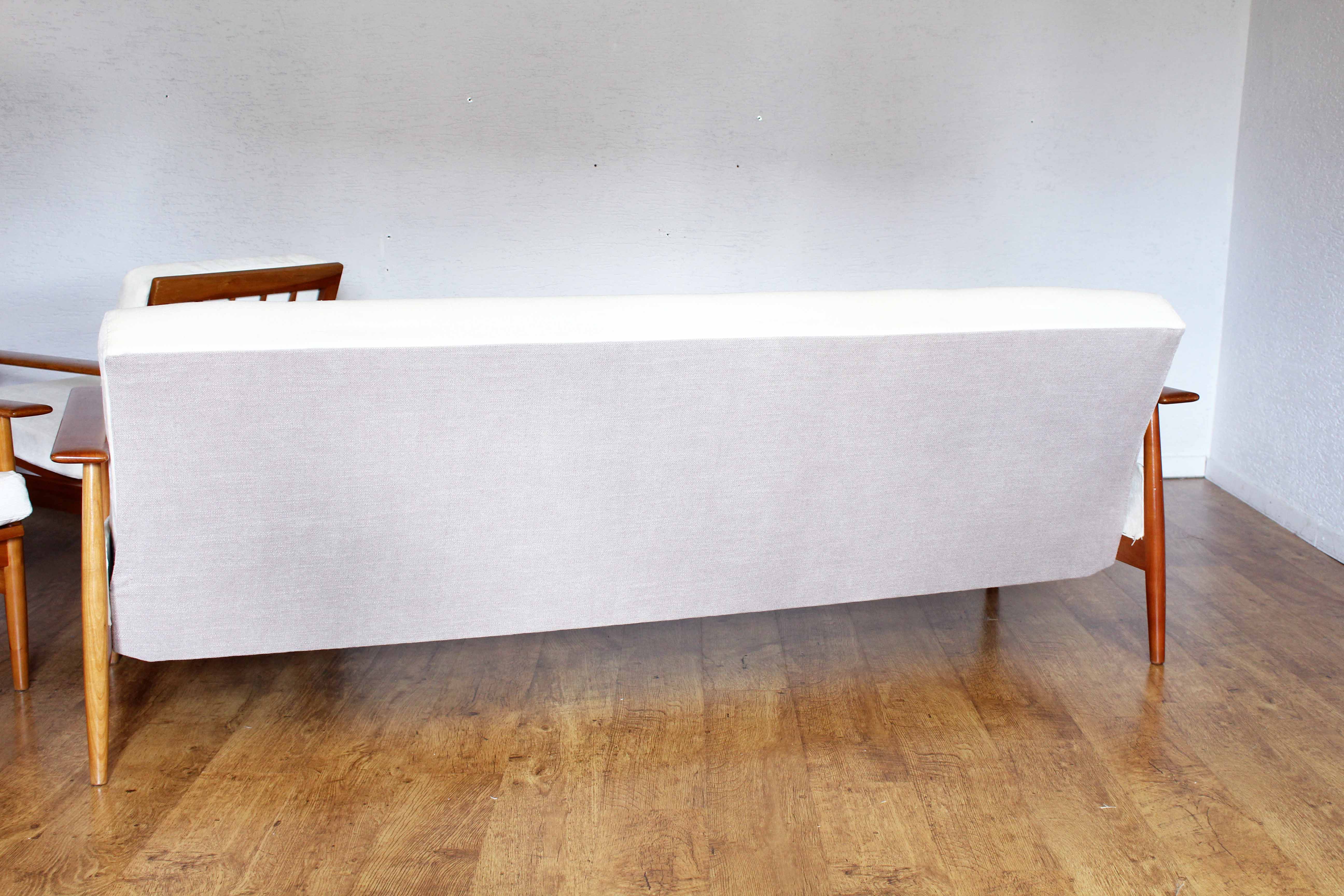 Daybad sofa and 2 Scandinavian armchairs