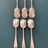 6 cuillères à dessert