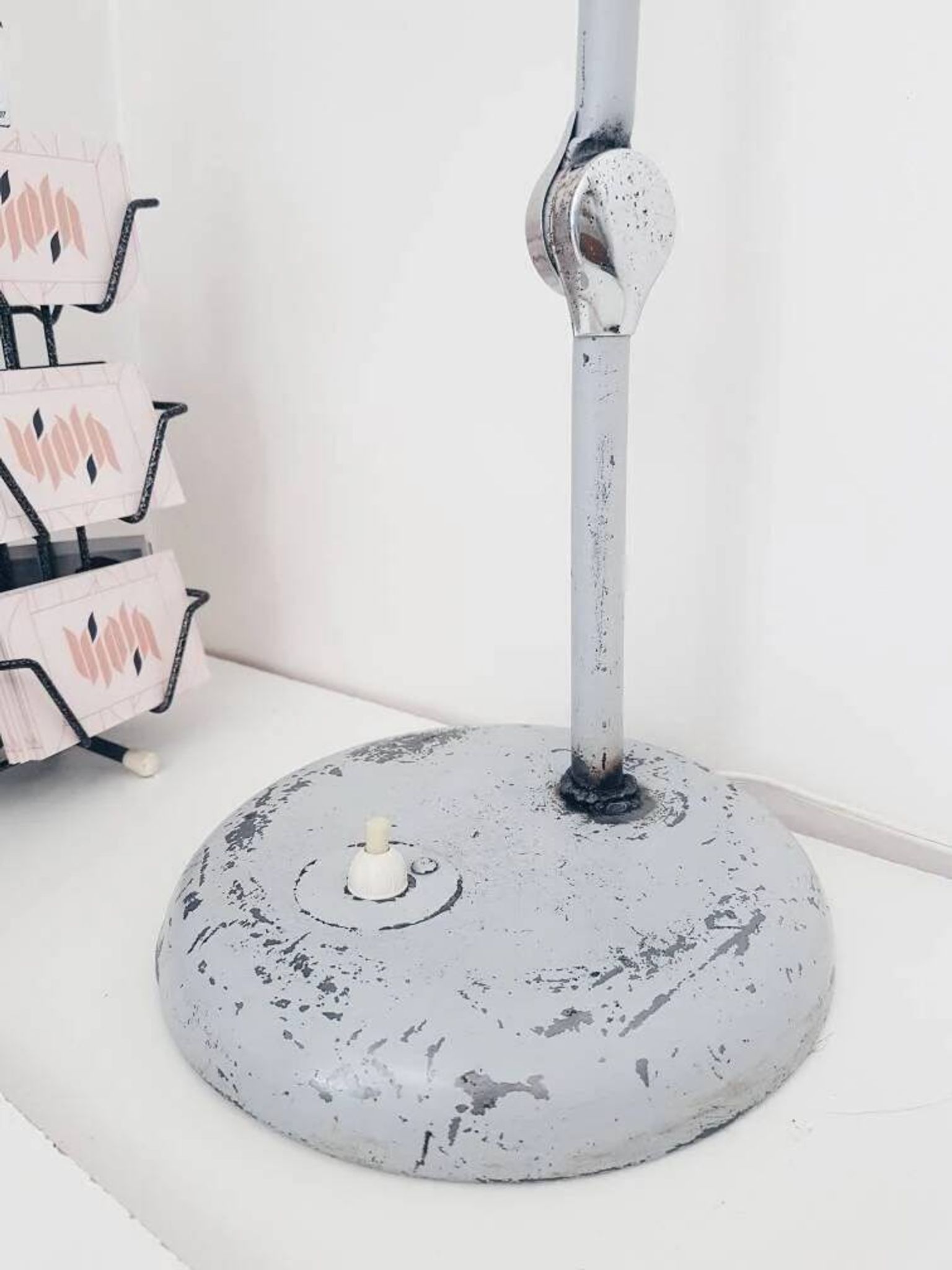 Industrial desk lamp – jumo gs1 workshop – grey jielde style – year