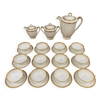 Limoges France: 27-piece Empire tea service in fine porcelain