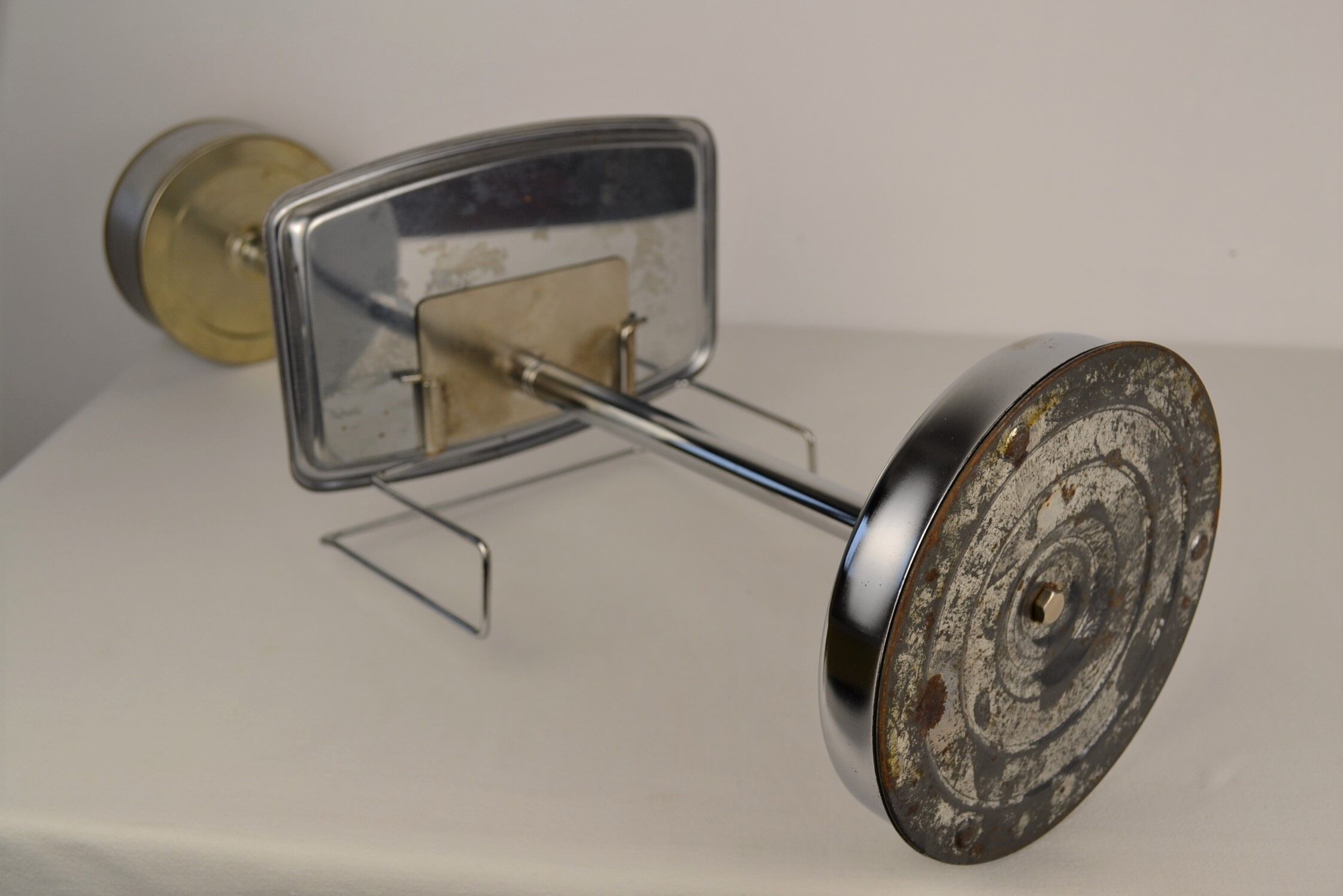 Cendrier à roulette sur pied vintage 1970s