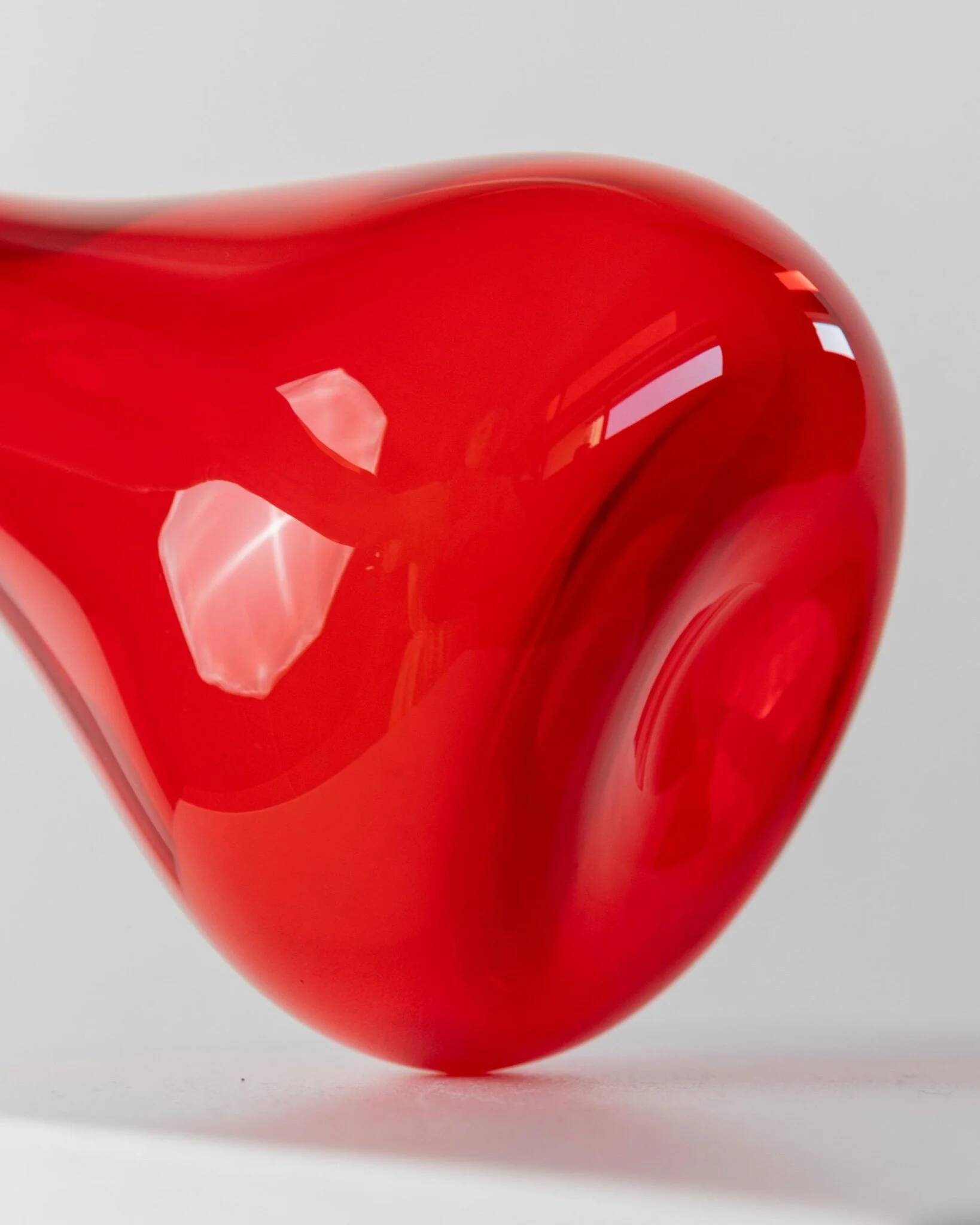 Vintage red Murano glass vase - Italy 1970s