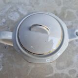 Badonvillier porcelain pourer