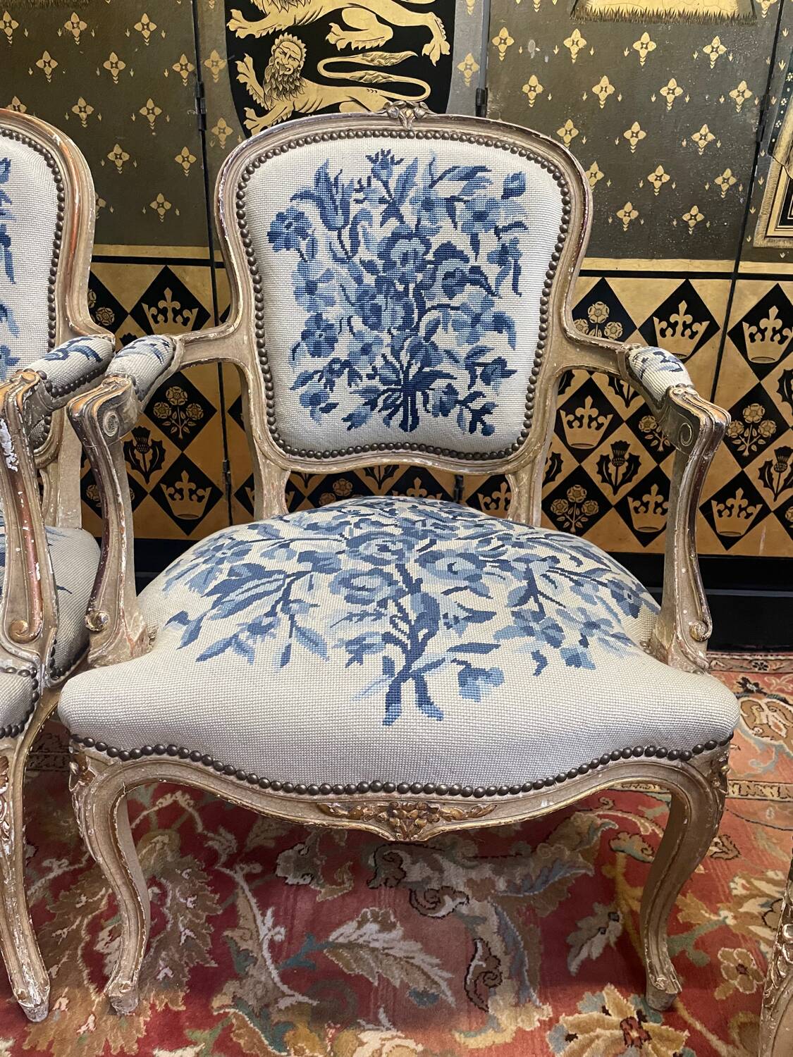 Suite of 4 Louis XV style convertible armchairs