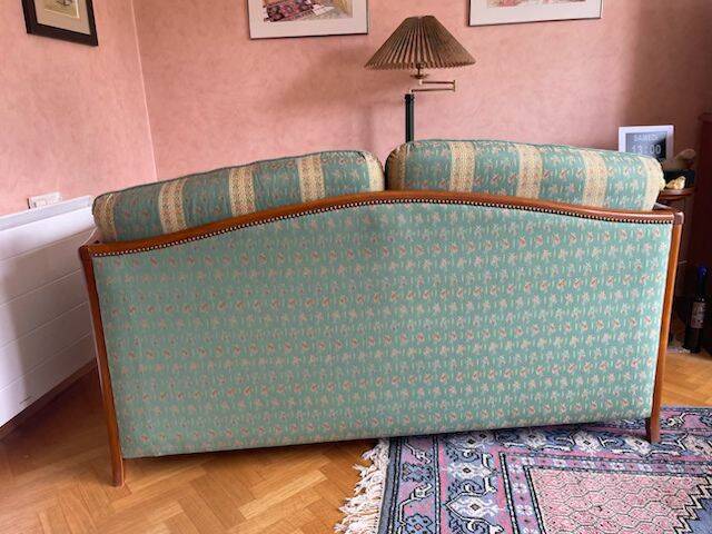 Two-seater sofa