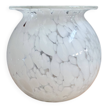 White bowl vase 1970s