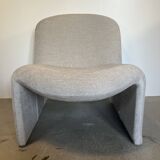 Alky armchair