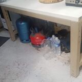 Postal sorting cabinet