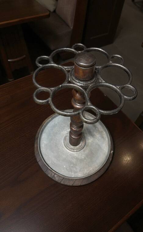 Important period walking stick and umbrella stand from the 1900s