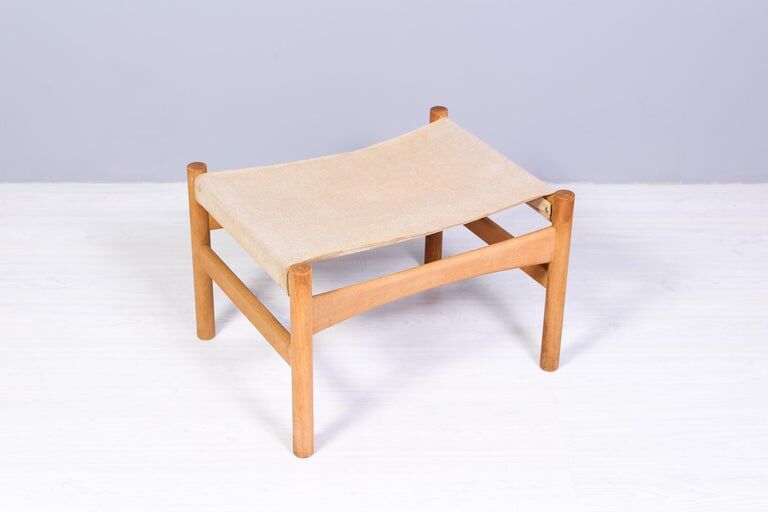 Model 2220 oak stool by Børge Mogensen for Fredericia 1960