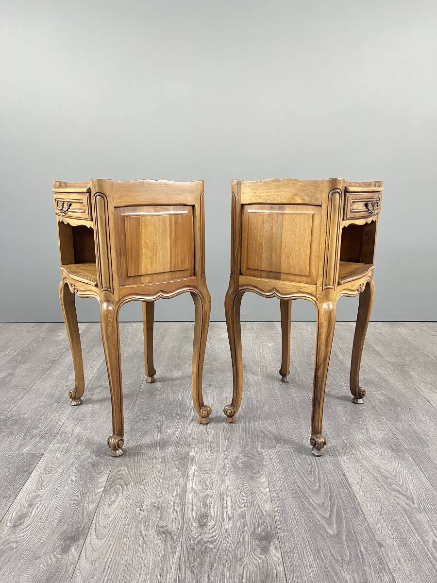 Pair of Louis XV style bedside tables in wood, 20th century