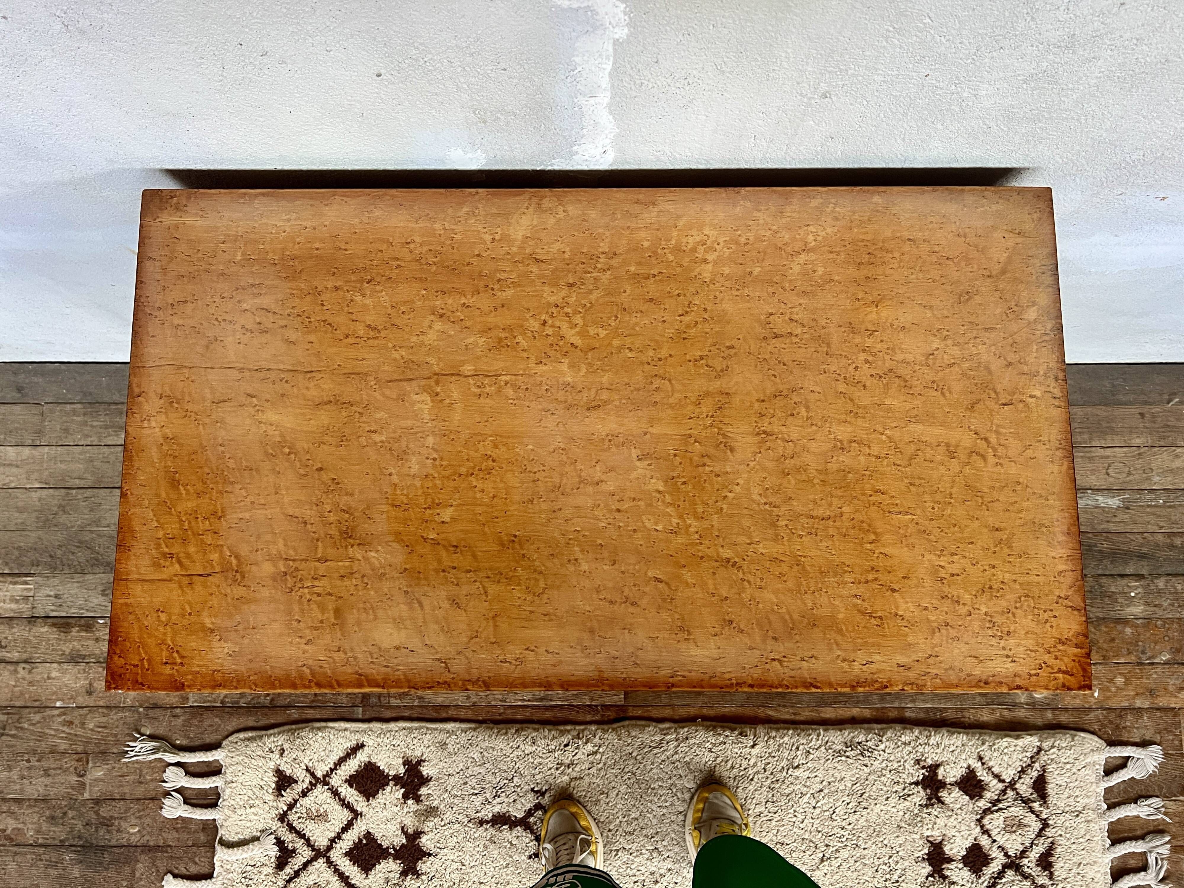 Vintage Art Deco chest of drawers – Curved burl wood front