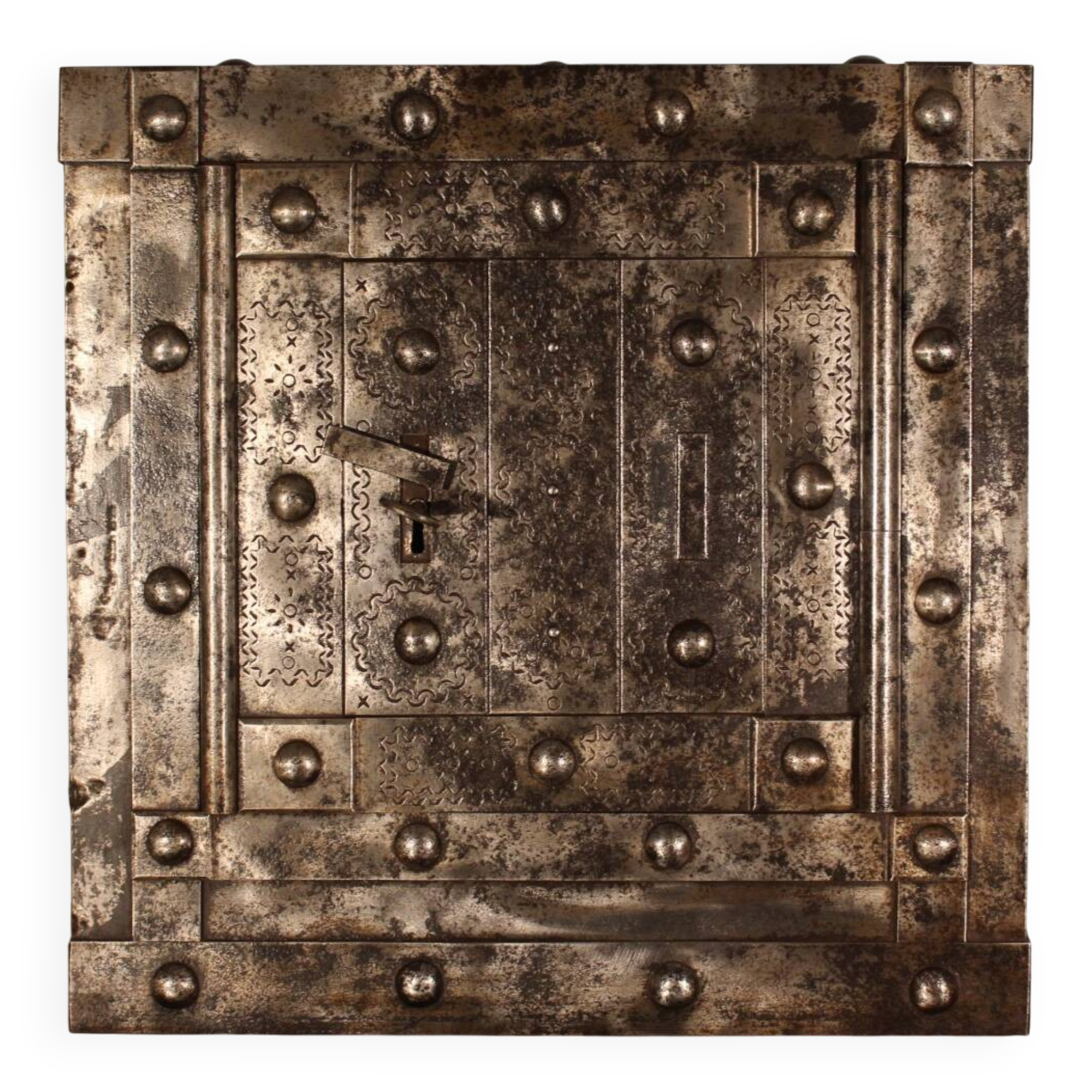 Small chest 17th century