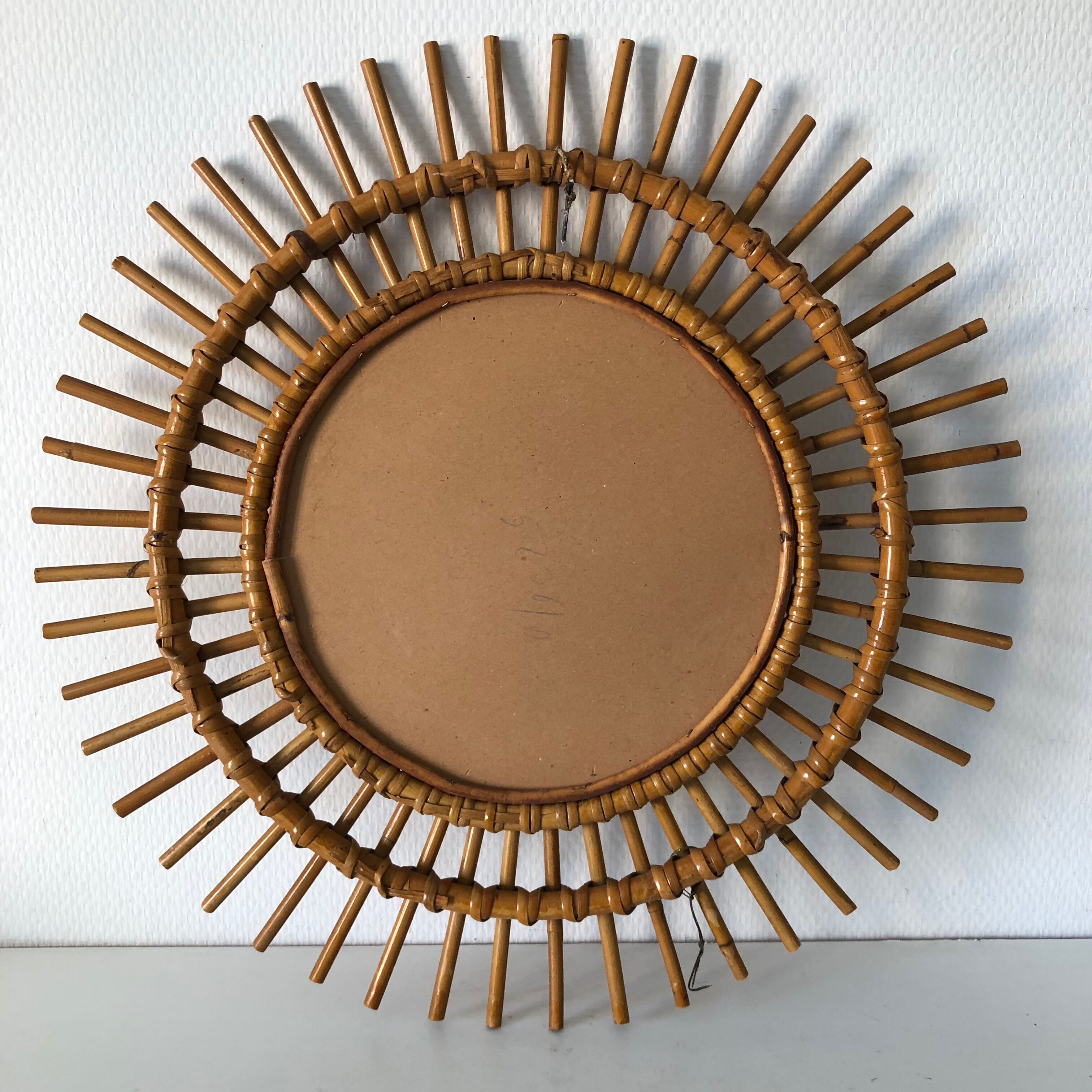 Vintage rattan sun mirror 48x48cm