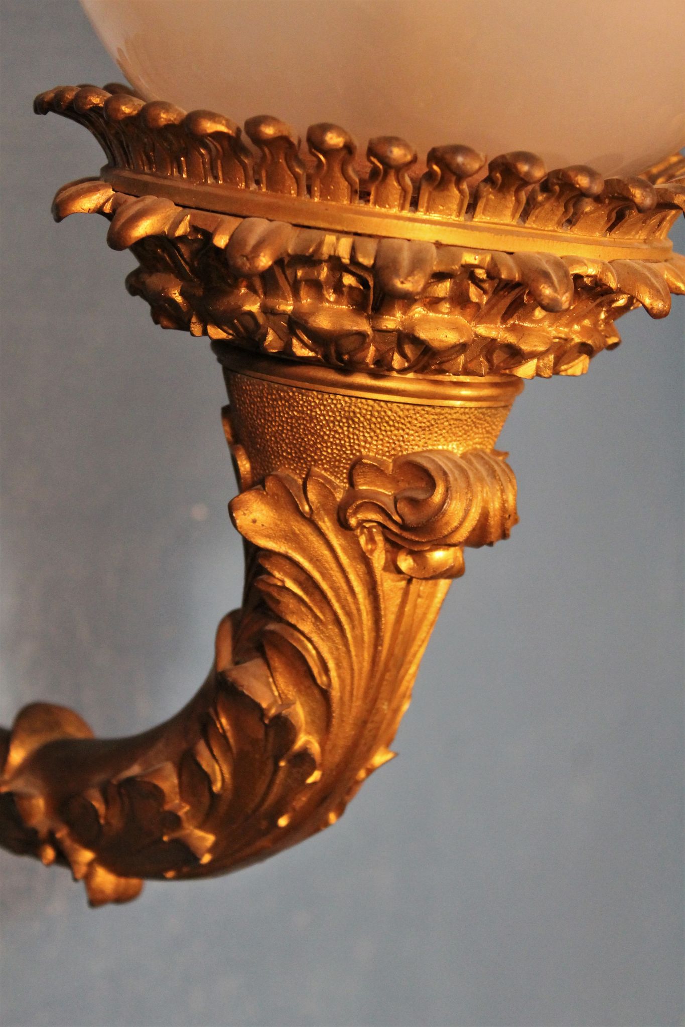 Pair of wall light  bronze "Torches / torches" early twentieth century